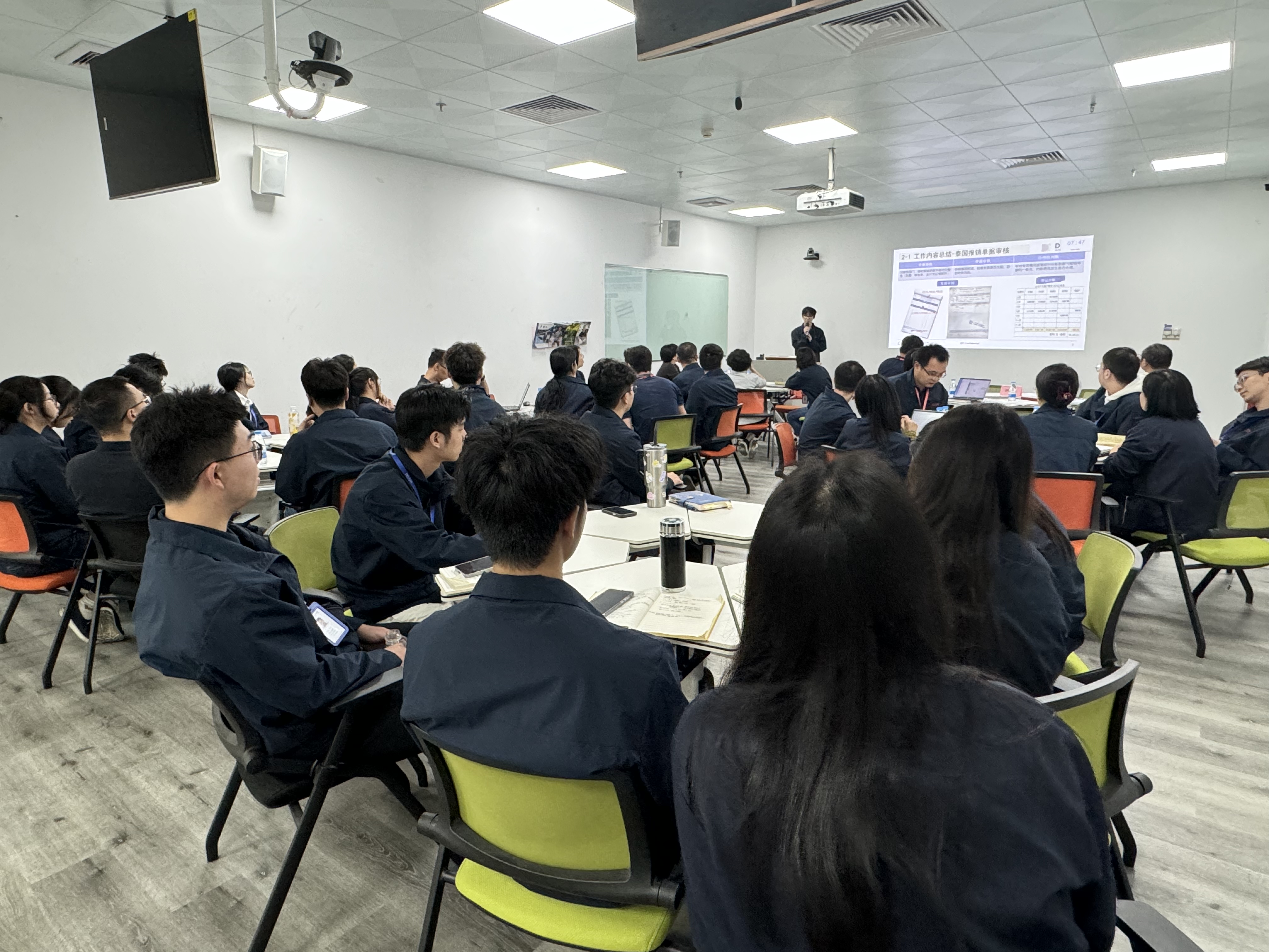看见扑睿德州游戏官网生力军——2025届管培生述职汇报